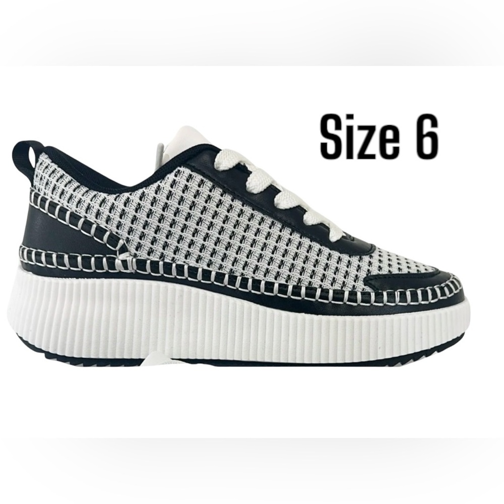 Size 6 Picnic Season Woven Sneakers